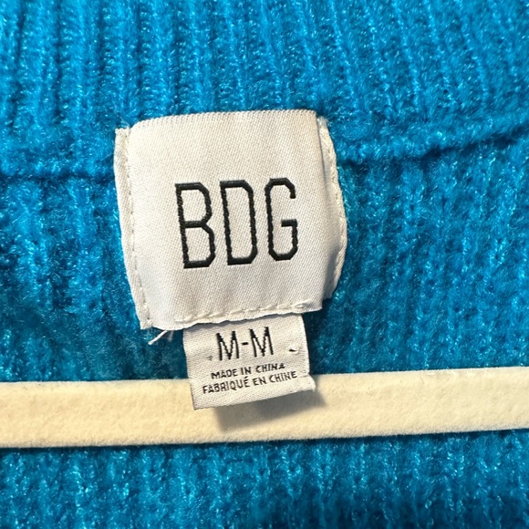 BDG Sweater - Picture 2 of 2